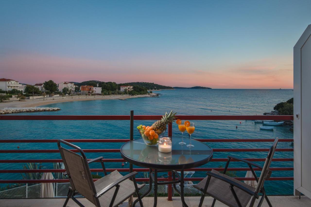 רוגוזניצה Apartments Villa Zrinka - Last Season Ever! מראה חיצוני תמונה