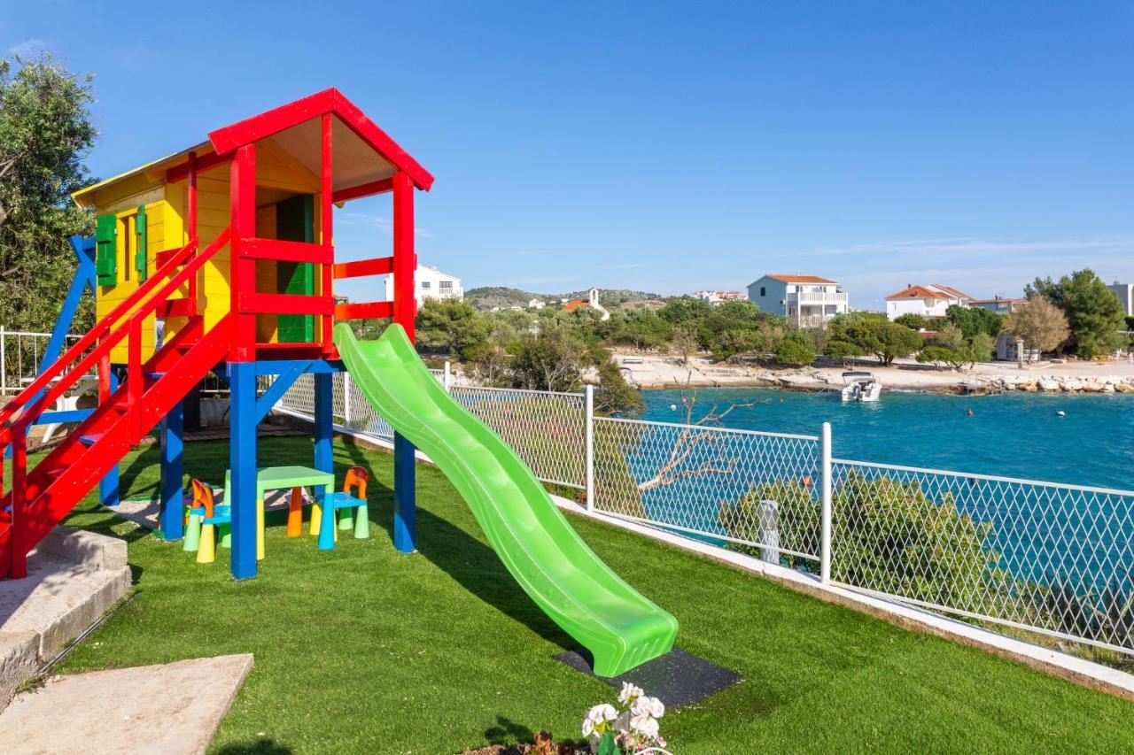 רוגוזניצה Apartments Villa Zrinka - Last Season Ever! מראה חיצוני תמונה