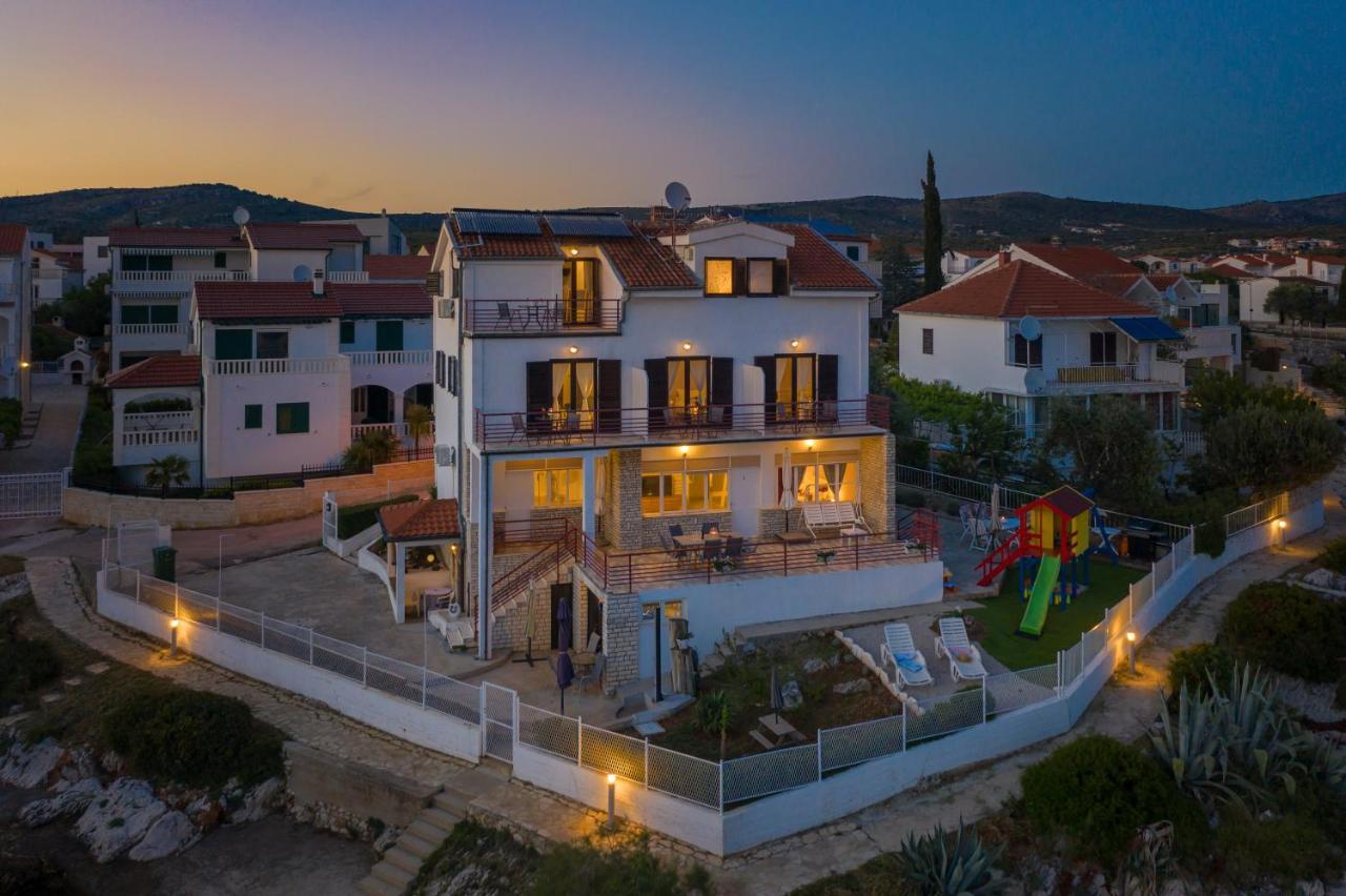 רוגוזניצה Apartments Villa Zrinka - Last Season Ever! מראה חיצוני תמונה