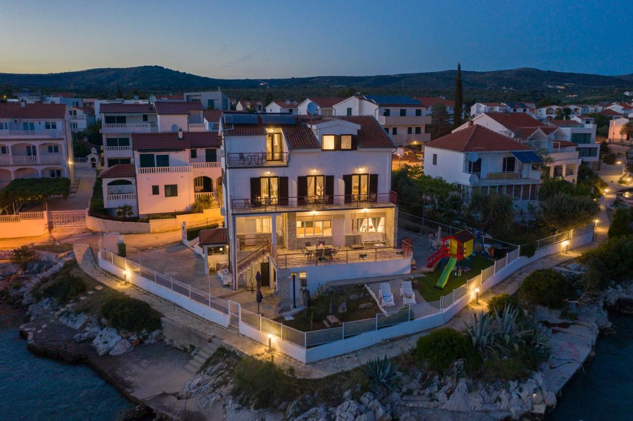 רוגוזניצה Apartments Villa Zrinka - Last Season Ever! מראה חיצוני תמונה