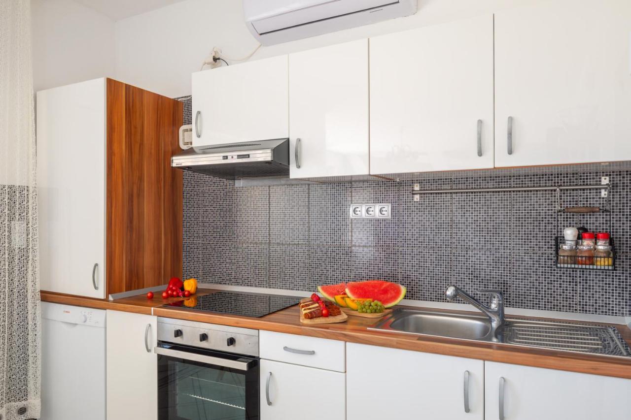 רוגוזניצה Apartments Villa Zrinka - Last Season Ever! מראה חיצוני תמונה
